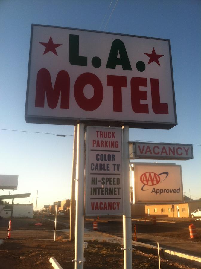 La Motel Claude 外观 照片
